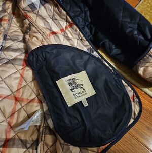 Burberry Black Quilted Jacket with Beige Nova Check Lining